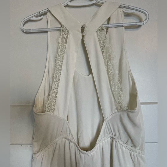 Off White Lace Romper - Picture 7 of 7